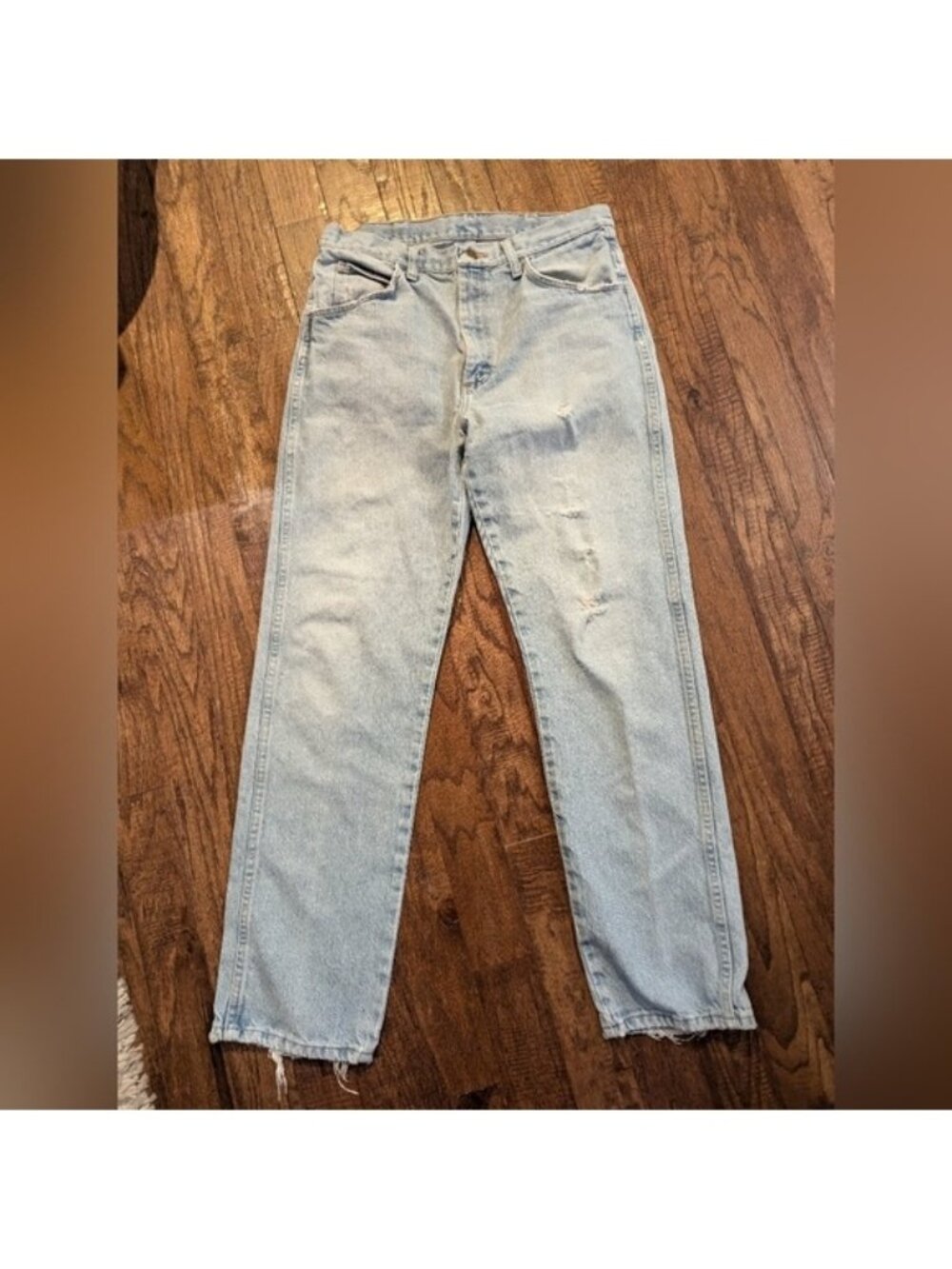 Vintage Wrangler Legendary Gold, VF Jeanswear, Thrashed straight jeans sz 33x32